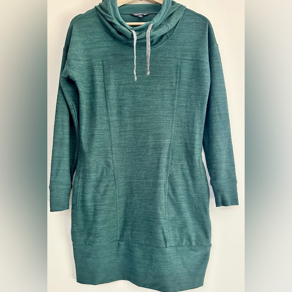 Toad&Co hooded dress